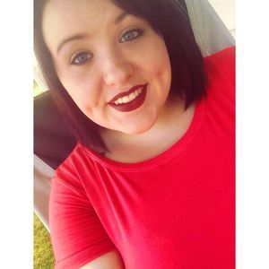 Meet your Posher, Katelyn